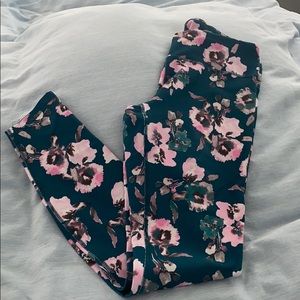 Fabletics leggings size small